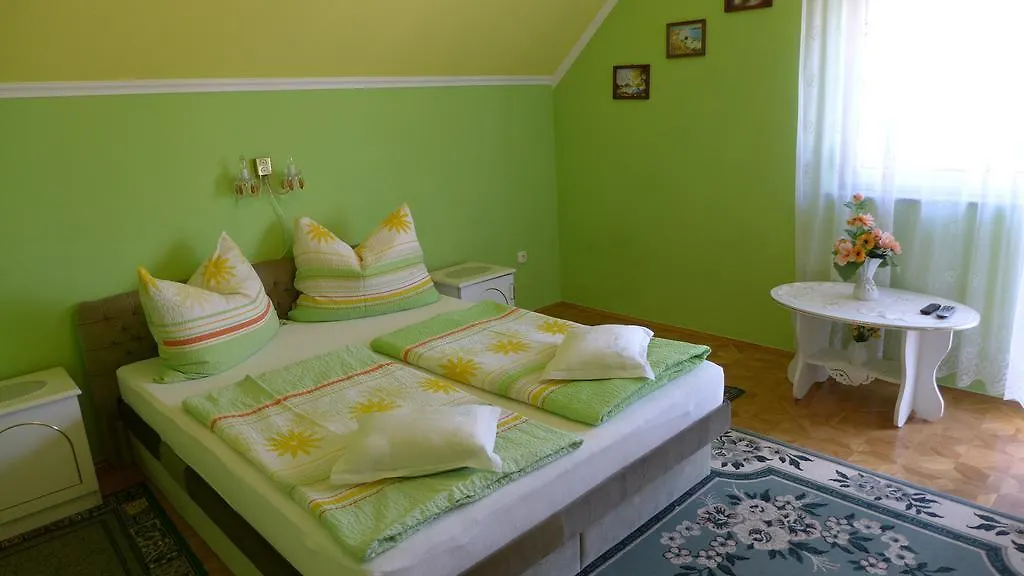 Apartament Caty Vendeghaz Hajdúszoboszló Kwatera prywatna